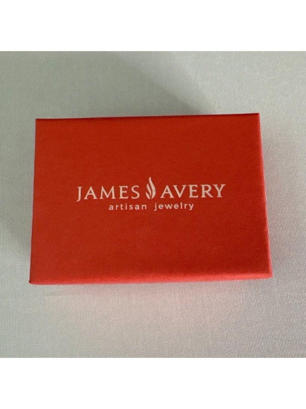 James Avery Artisan Jewelry Red Gift Box With Polishing Cloth & Care Cards BOX